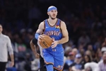 卡鲁索替补单场砍下30分2断2帽 NBA季后赛历史首人