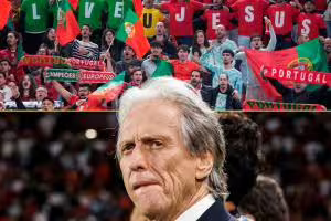获得支持！部分葡萄牙球迷在看台拼出&ldquo;爱你，热苏斯&rdquo;力挺新帅